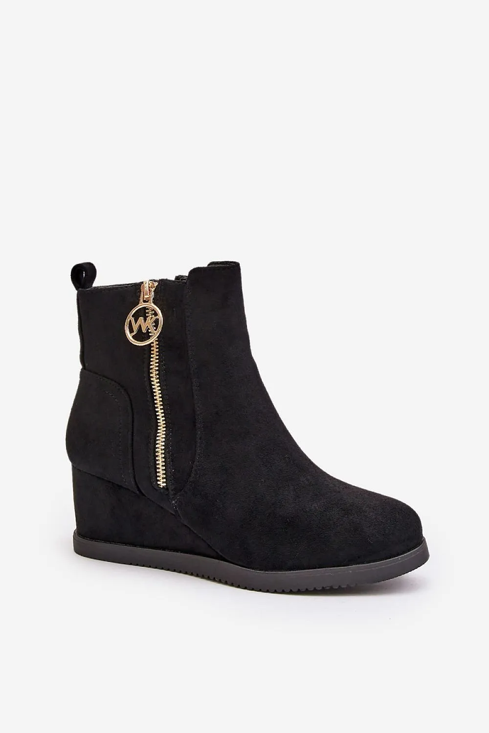 Buskin boots model 200113 Step in style