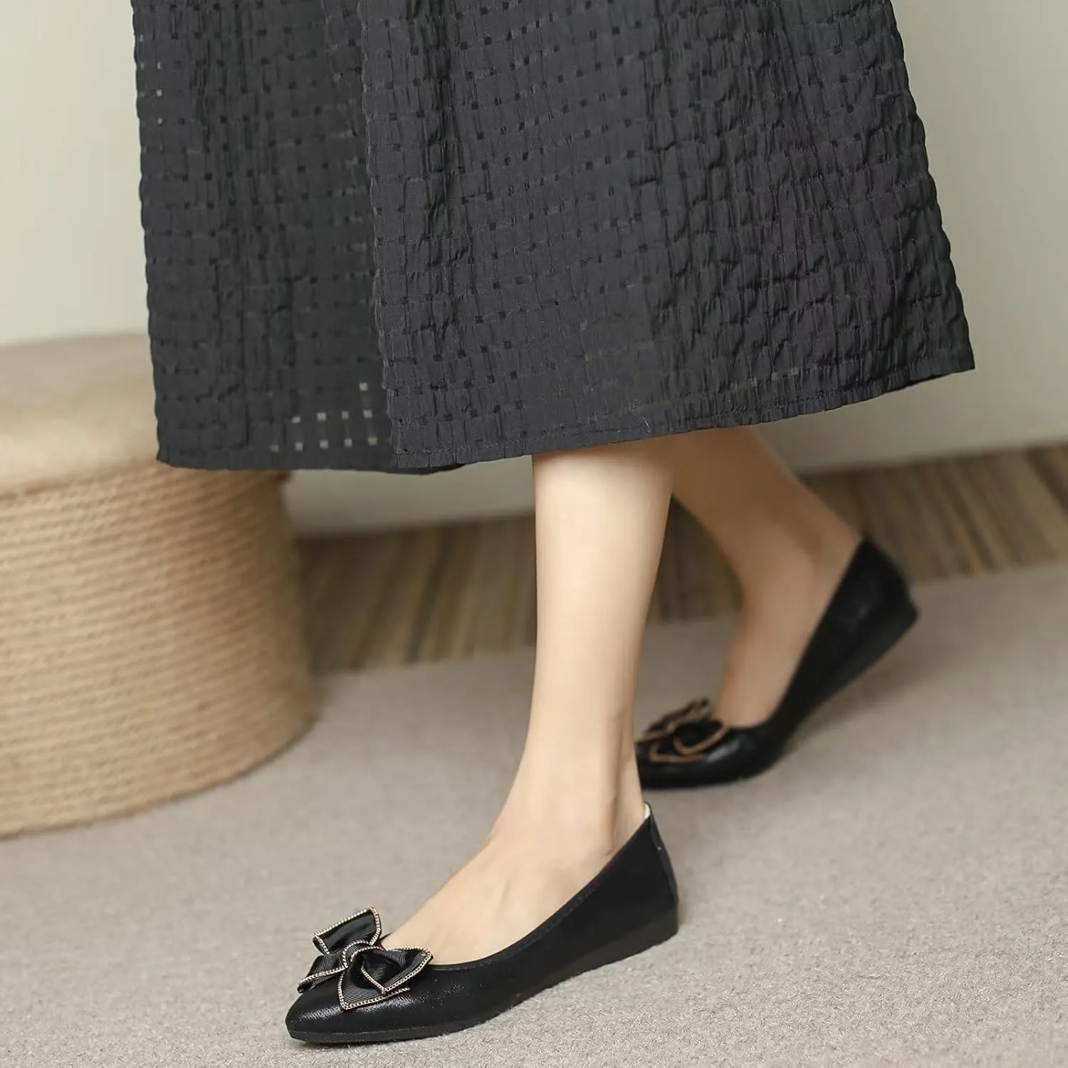 INEELUYI Women's Slip on Foldable Ballet Flats Bow Pointy Toe Comfortable Walking Flat Shoes